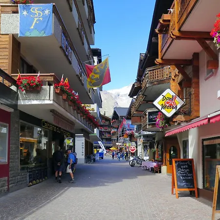 La Sapiniere Appartement-fewo 2-bettwohnung By Interhome * Saas-Fee